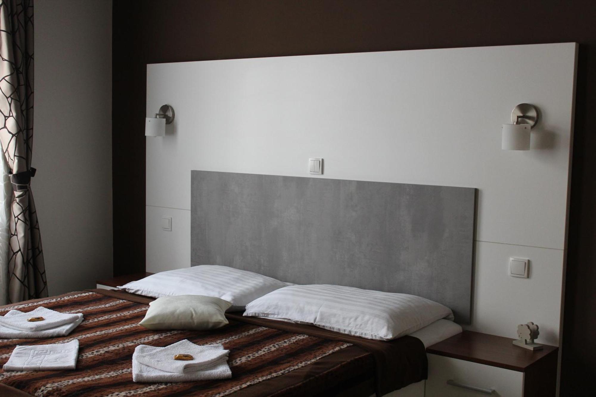 Apartments Verona קרלובי וארי מראה חיצוני תמונה