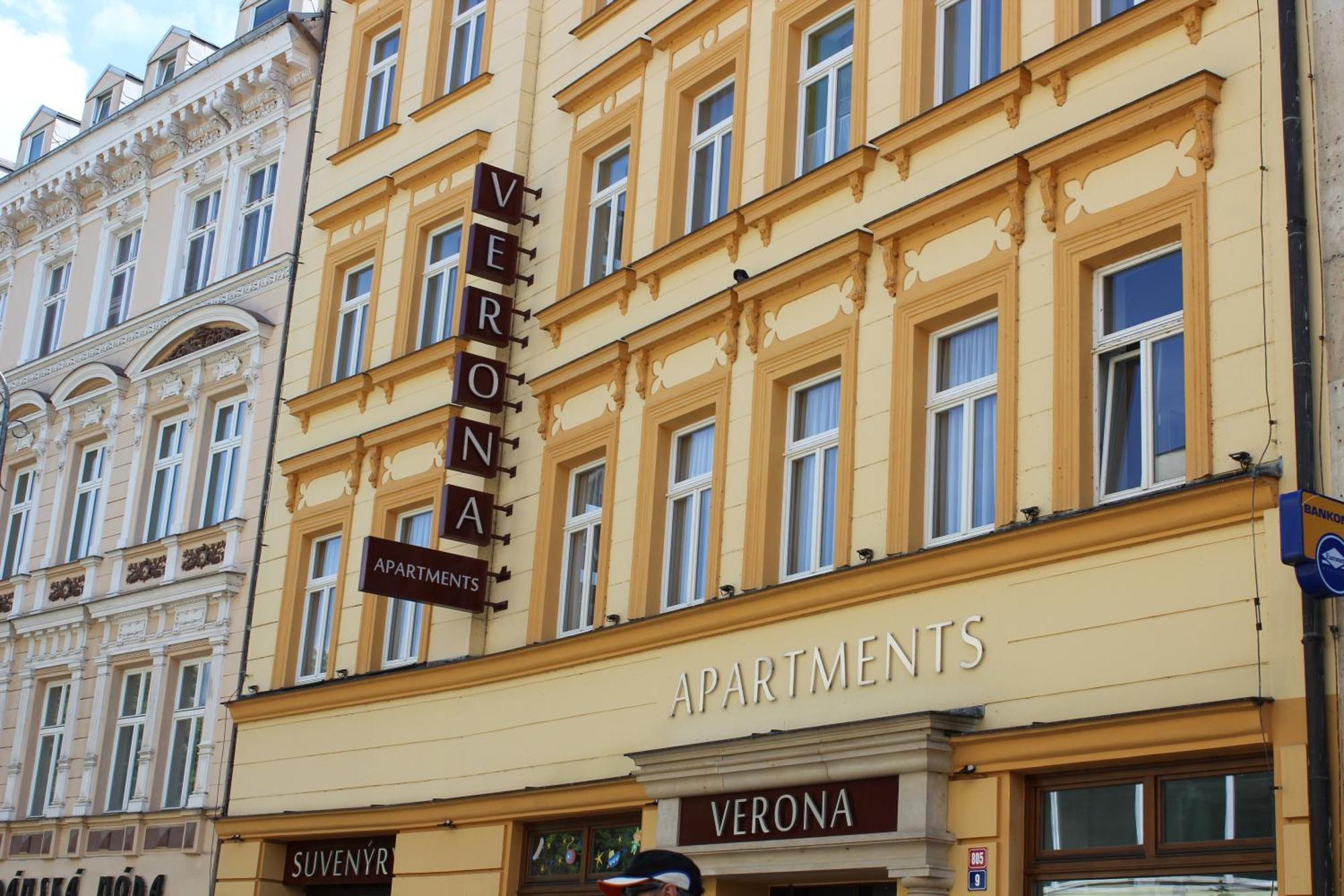 Apartments Verona קרלובי וארי מראה חיצוני תמונה