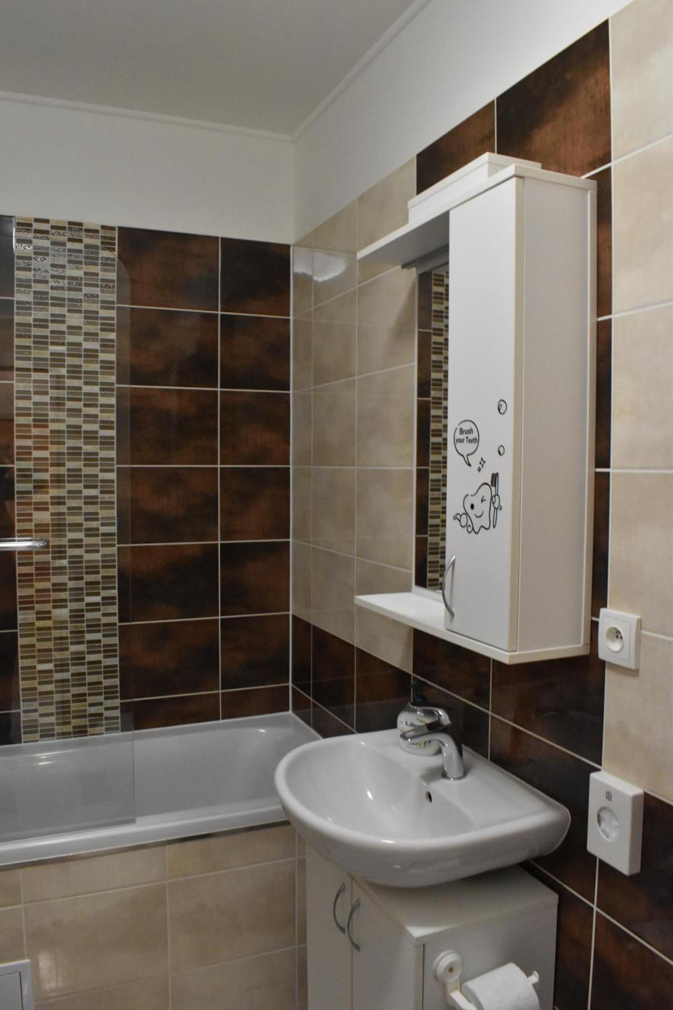 Apartments Verona קרלובי וארי מראה חיצוני תמונה